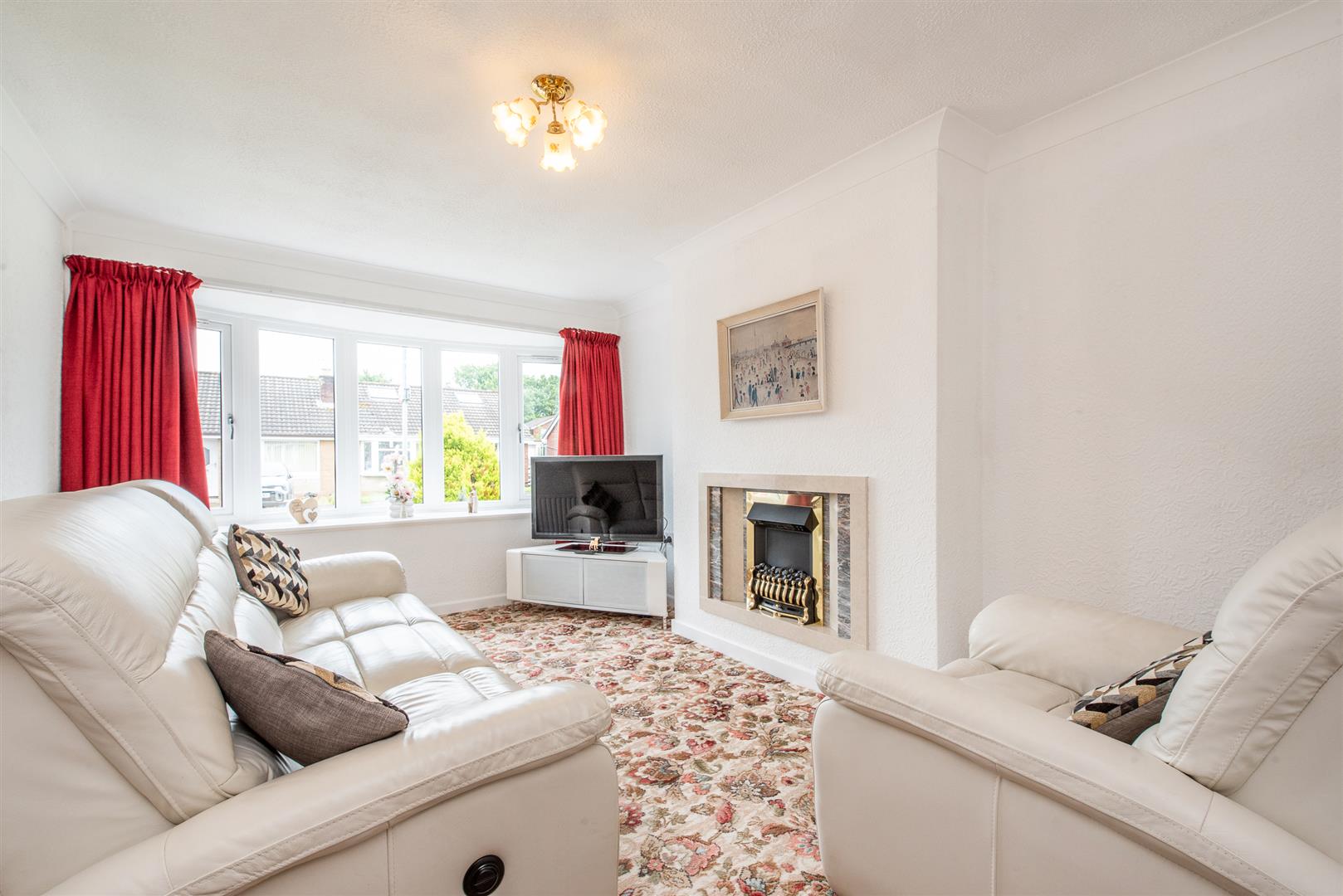 2 bed property in Mardale Crescent, Leyland
